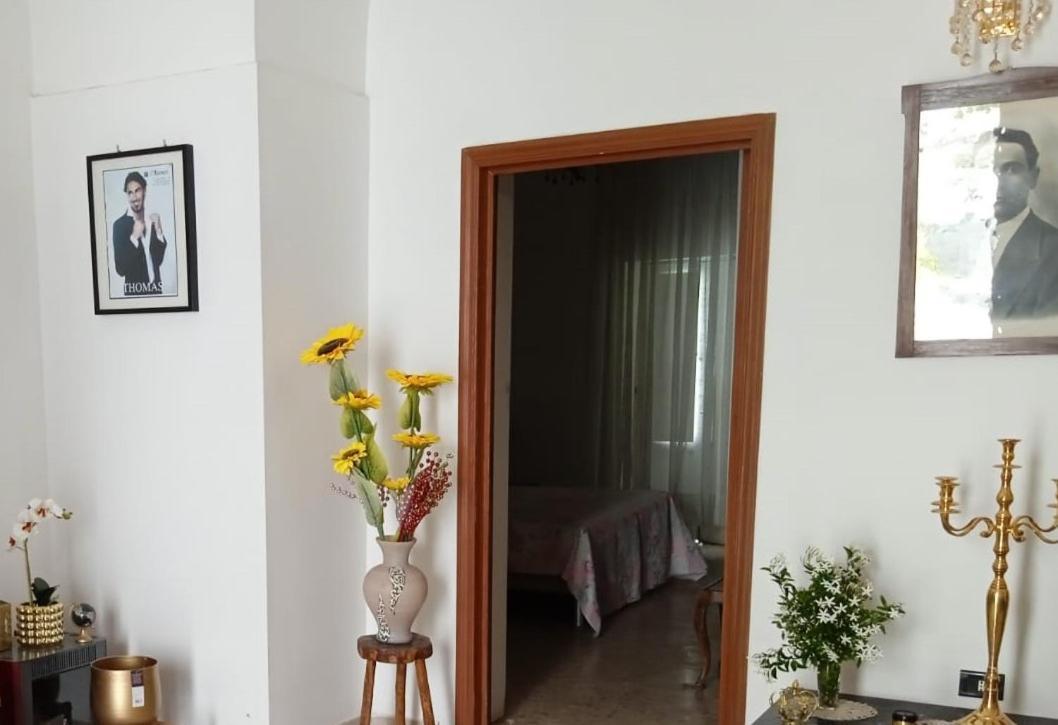 הוילה ליצאנו Casa Vacanza Nonna Emma מראה חיצוני תמונה
